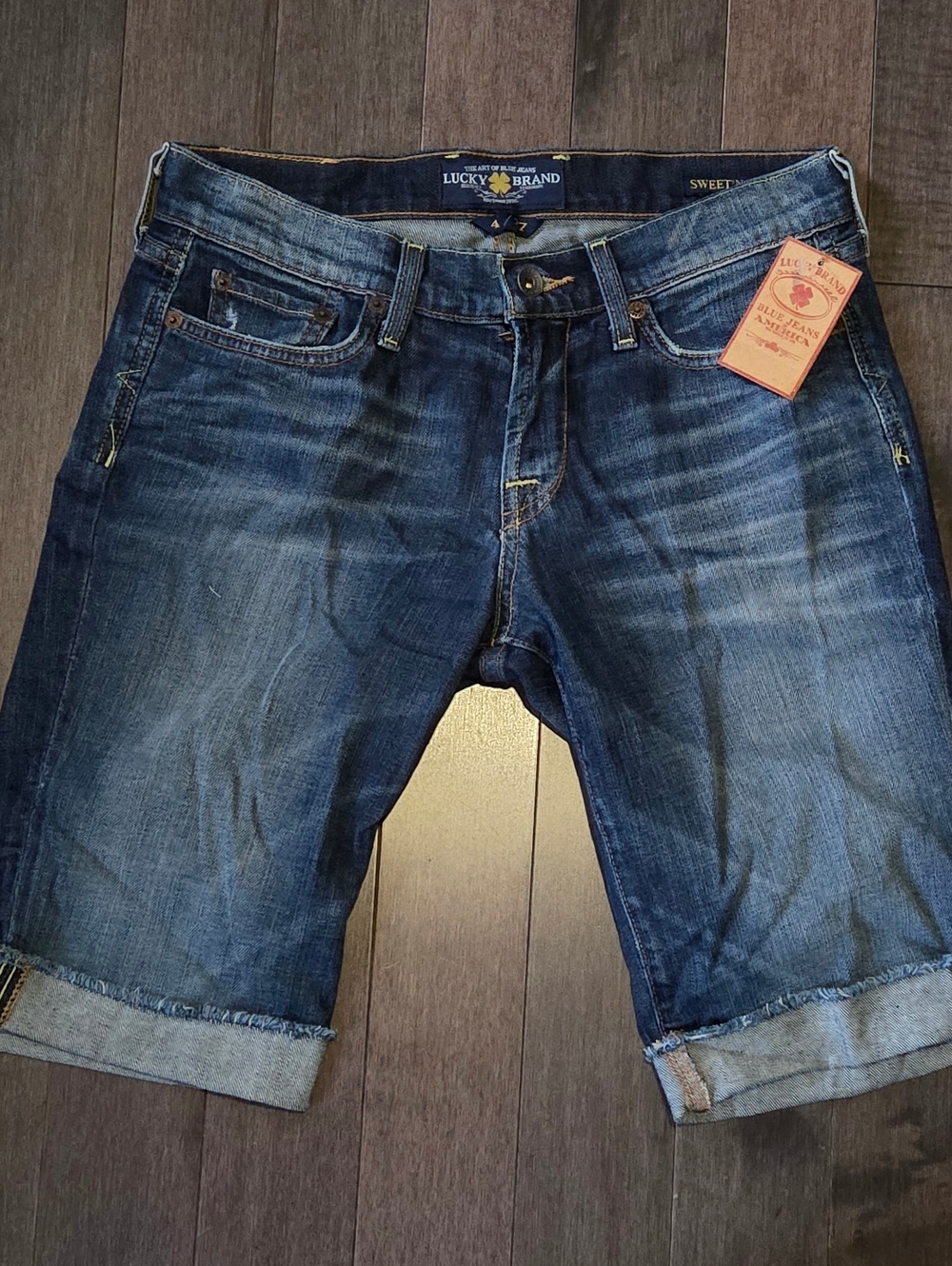 NWT Lucky Brand Distressed Shorts